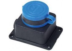 Розетка накладная с крышкой с/з каучуковое F106